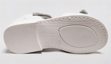 Босоножки Тотто, модель 10110-9,022, цвет белый, размеры 26-33 - фото 5599